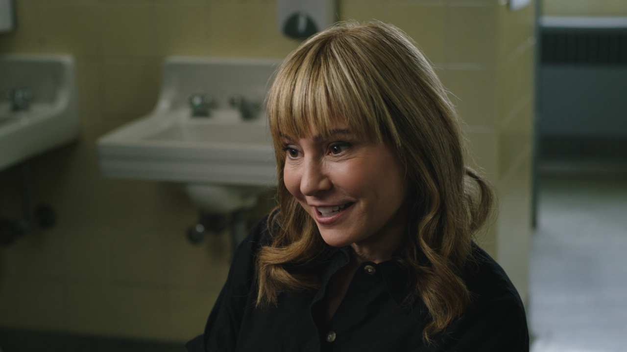 Amanda Stepto talking in a washroom