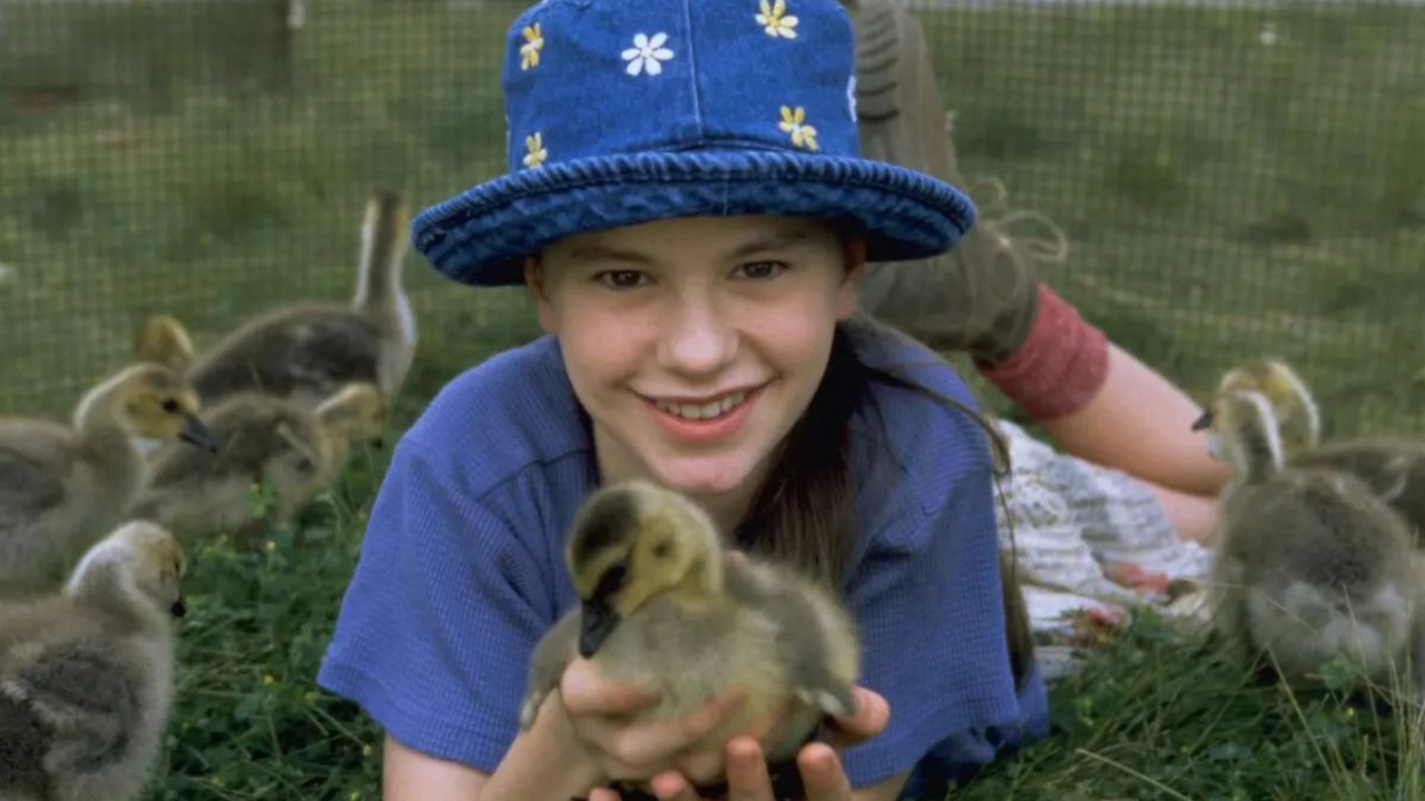 Anna Paquin with a group of goslings