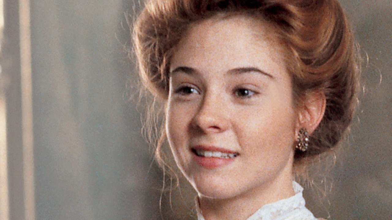 Megan Follows smiling