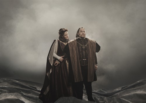MACBETH_798_thumb.jpg