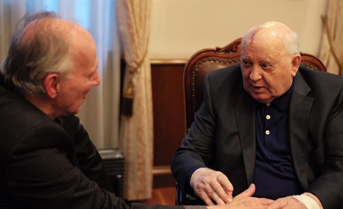 Meeting-Gorbachev-1_thumb.jpg
