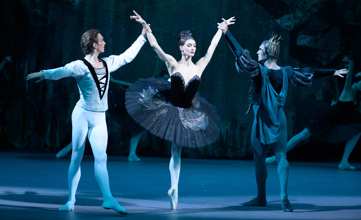 Facebook App - Swan Lake: Bolshoi Ballet